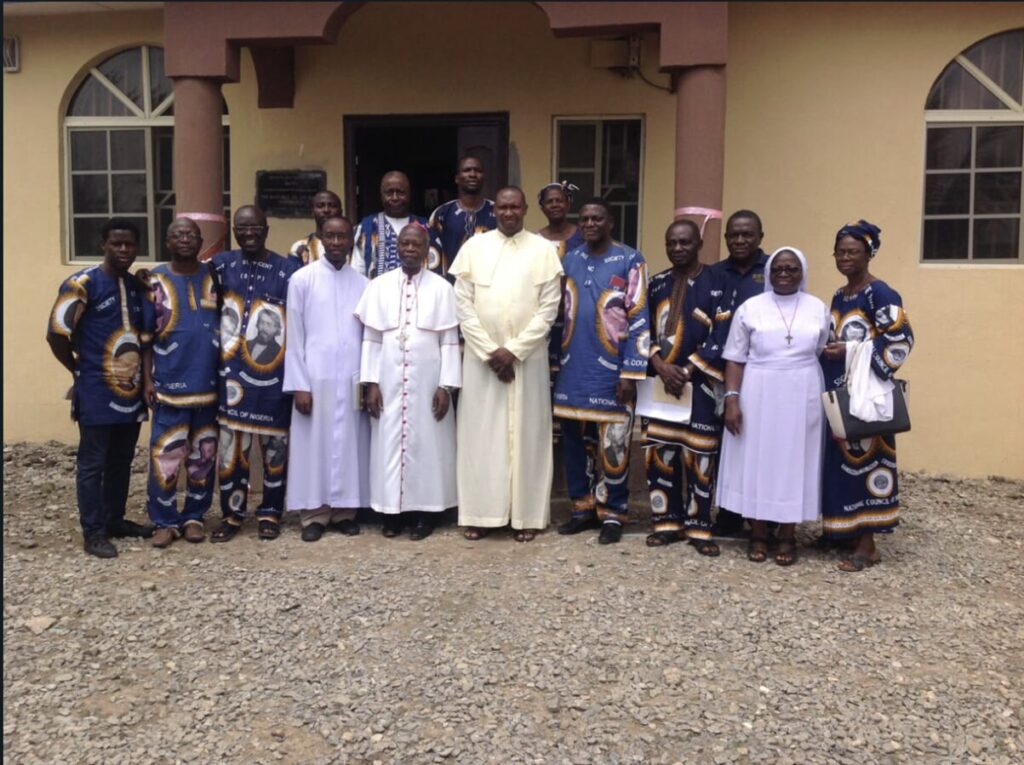 A group photograph of the Vincentian with His Lordship, Most Rev. Ayo Maria Atoyebi OP. after the commissioning of the centre. Other priests, Rev Fr Pius Obiekwelu, on the left and Rev Fr. ………on the right of the bishop and Rev Sister Titiloye at the extreme right of the Bishop.